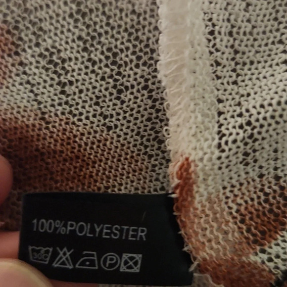 White and Pink Floral Duster - Picture 13 of 13